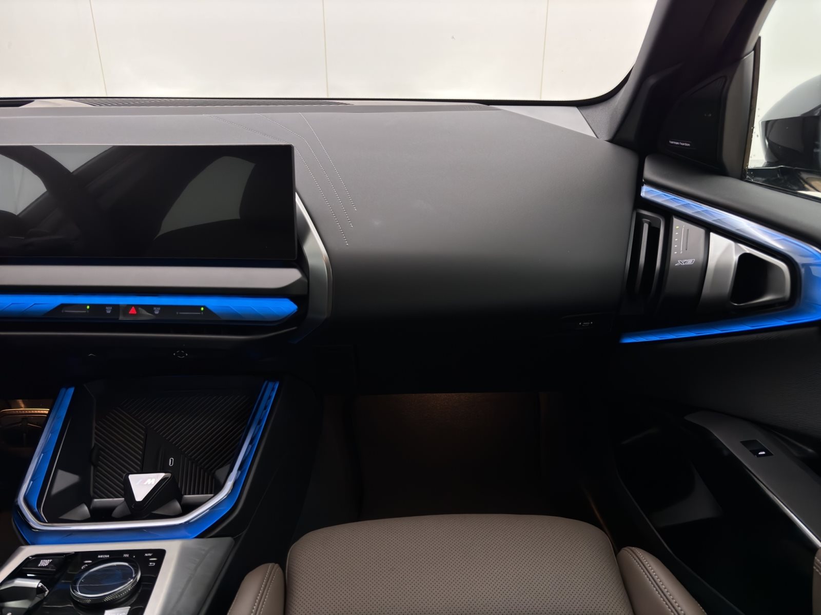 Fahrzeugabbildung BMW X3 20d xDrive [M Sport, HUD, AHK, ACC, 20 LMR]