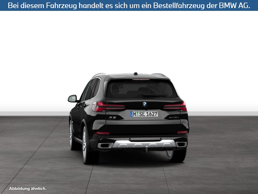 Fahrzeugabbildung BMW X5 xDrive30d
