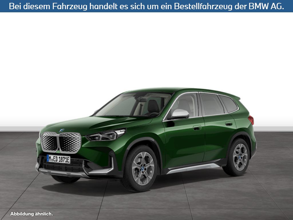 BMW iX1 xDrive30