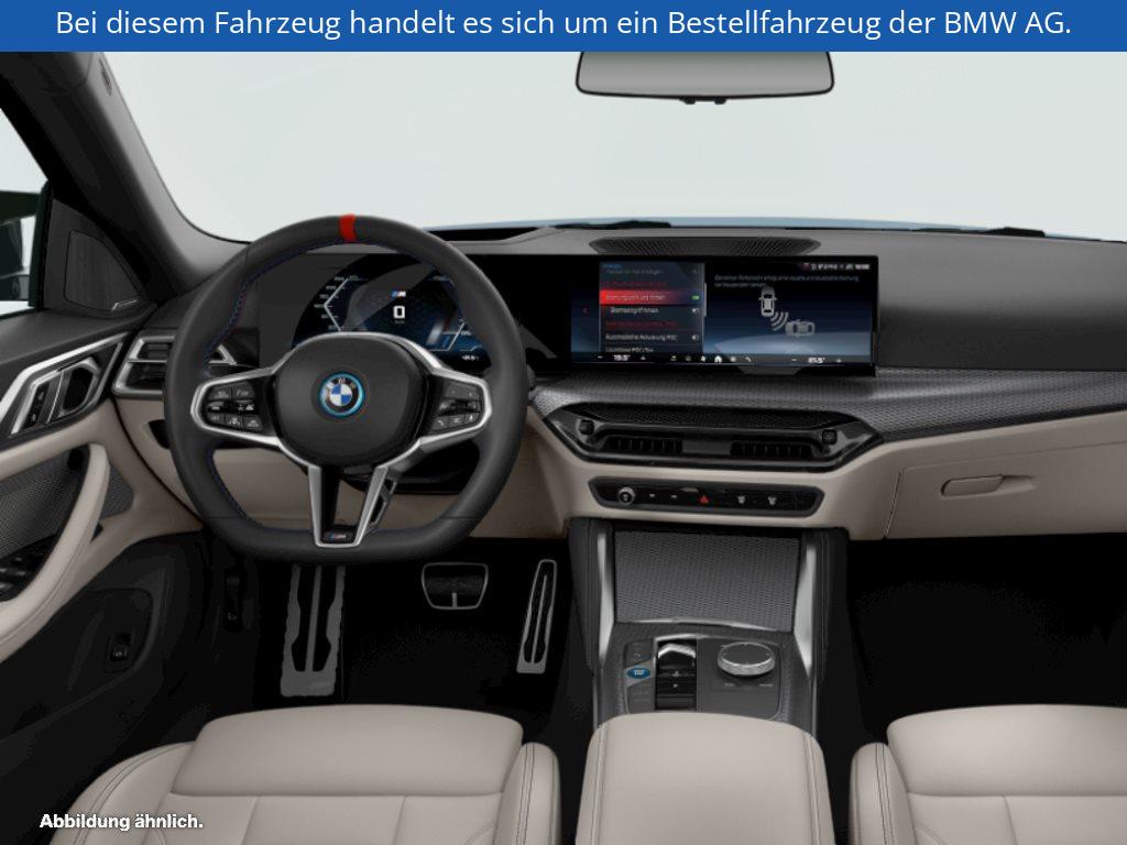 Fahrzeugabbildung BMW i4 M50 xDrive Gran Coupé
