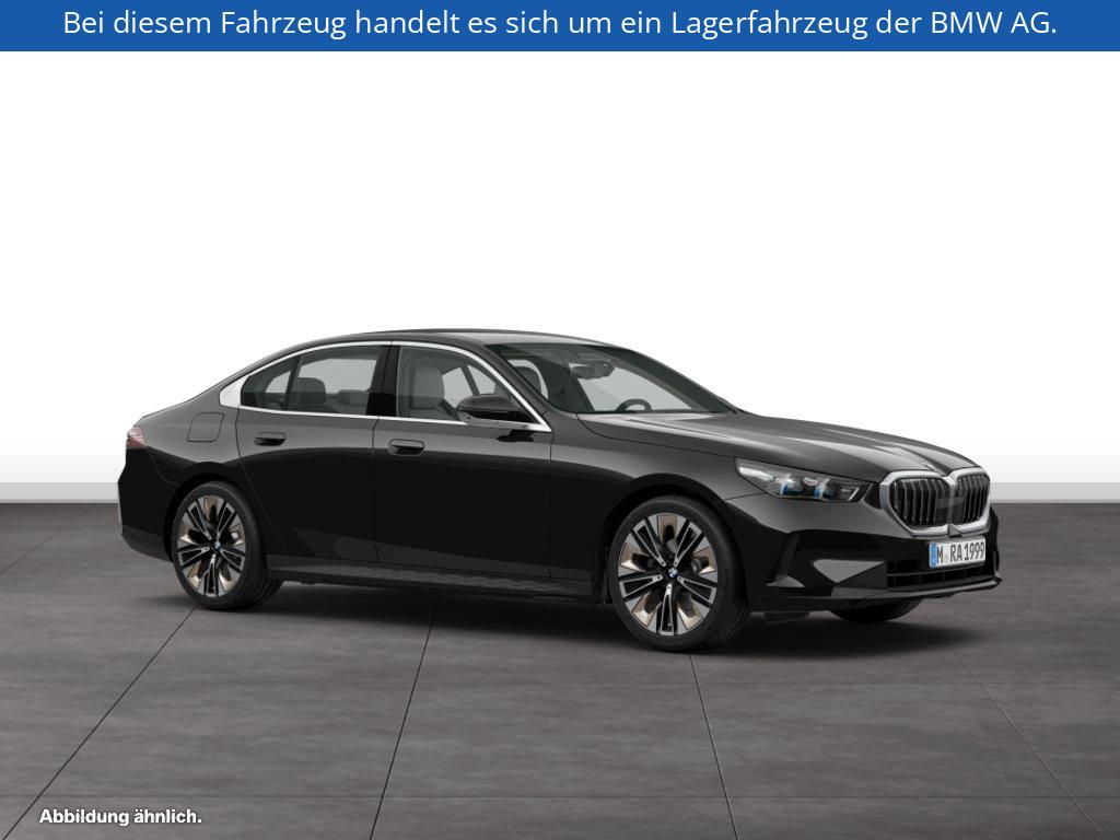 Fahrzeugabbildung BMW 520i Limousine