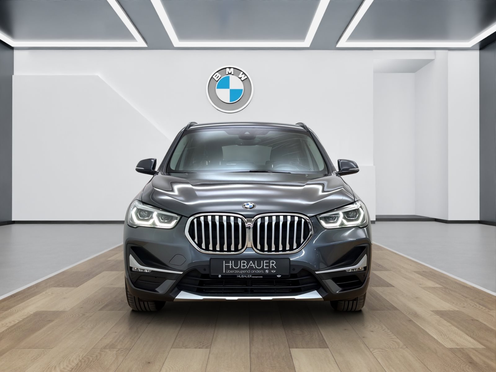 Fahrzeugabbildung BMW X1 sDrive20i [xLine, Navi, AHK, RFK, 18 LMR]