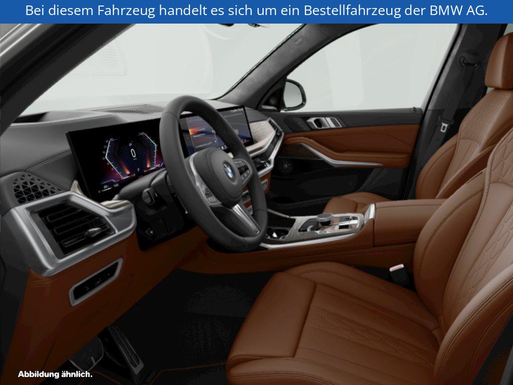 Fahrzeugabbildung BMW X7 xDrive40i