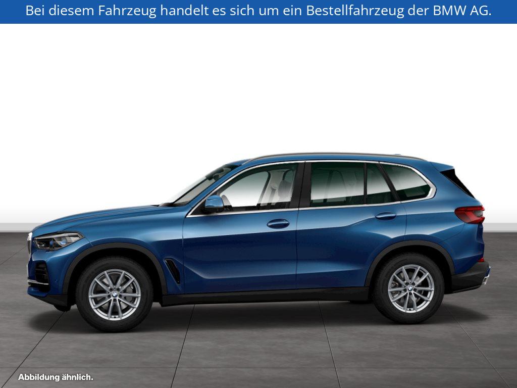 Fahrzeugabbildung BMW X5 xDrive30d