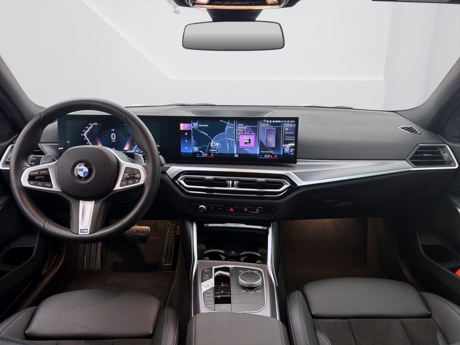 Fahrzeugabbildung BMW 318i Limousine [M Sport, LC+, RFK, SHZ, HiFi]