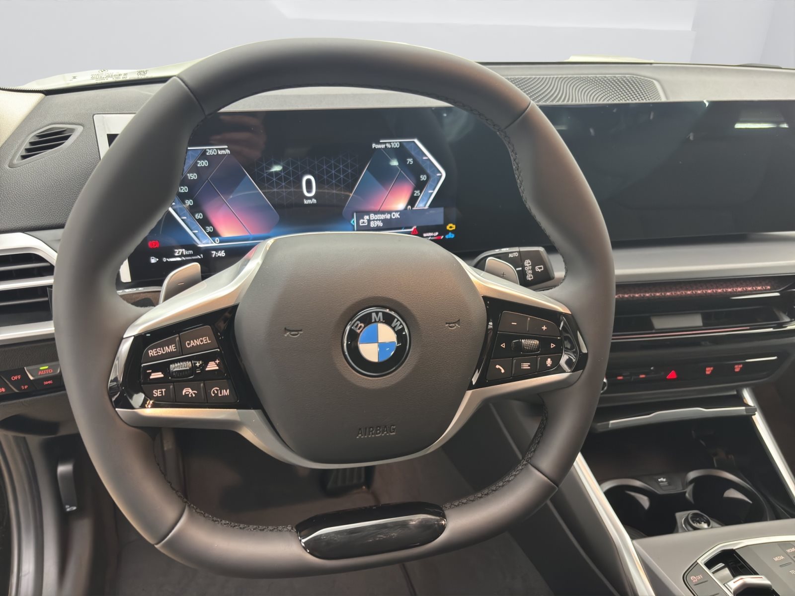 Fahrzeugabbildung BMW 318d Touring [Sport Line, LC Plus, AHK, ACC, RFK]