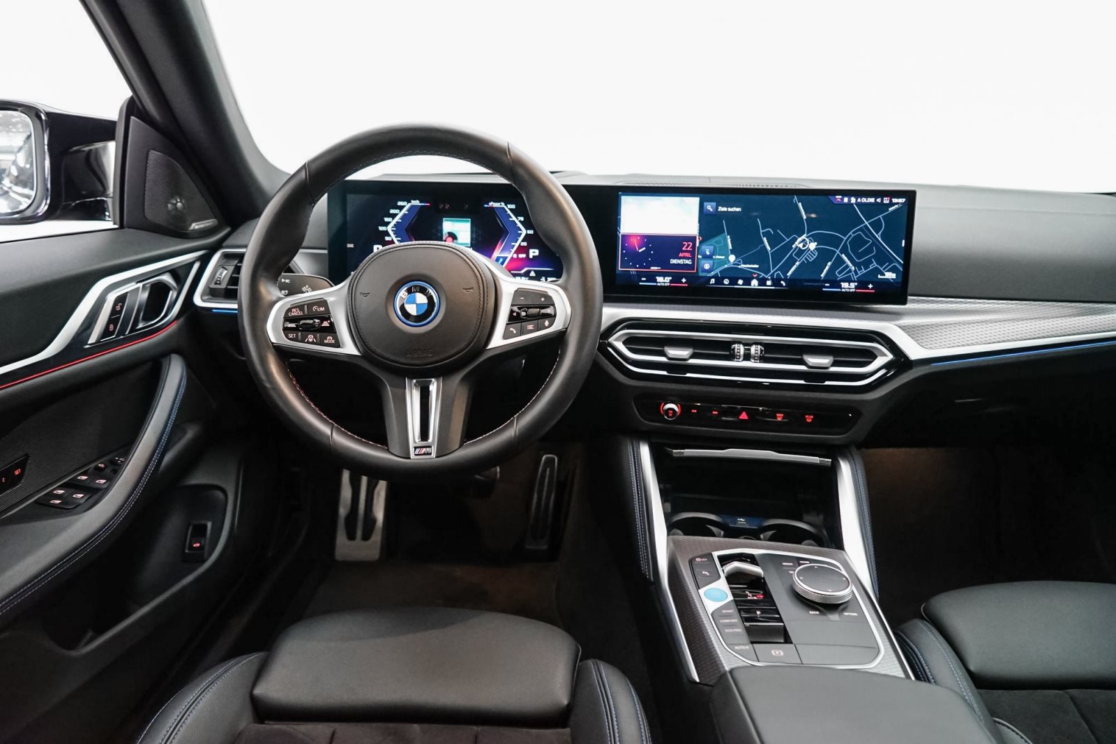 Fahrzeugabbildung BMW i4 M50 Gran Coupé [M Sport, LC Prof., Laser]