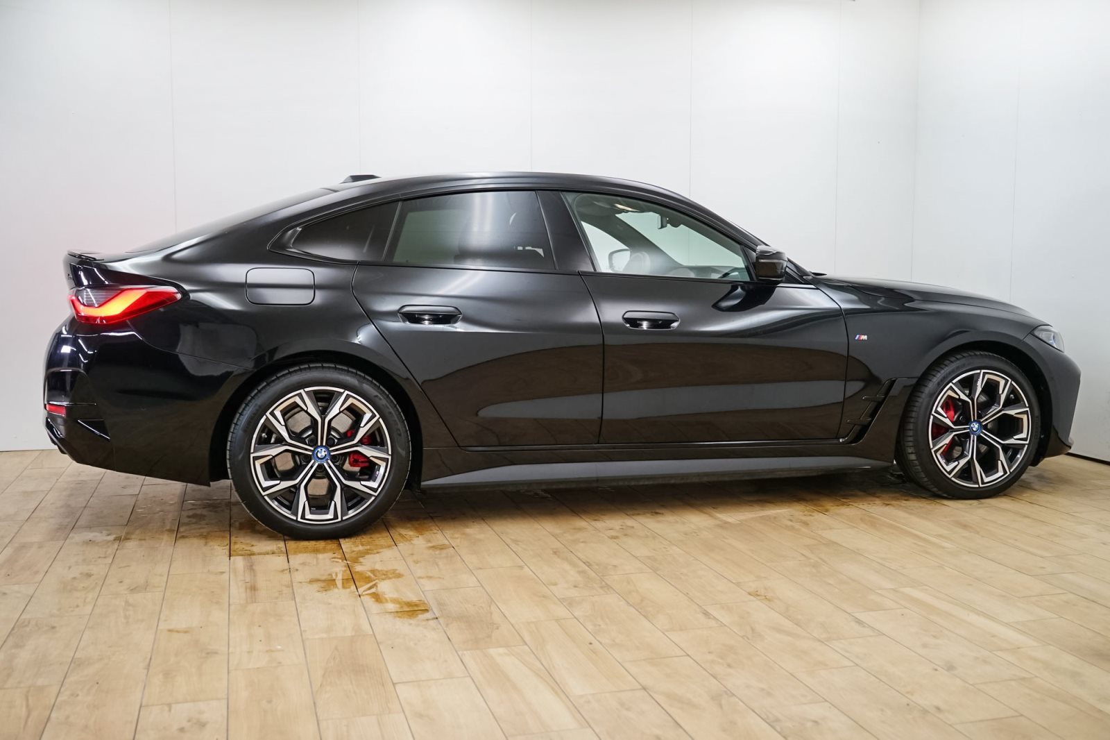 Fahrzeugabbildung BMW i4 M50 Gran Coupé [M Sport, LC Prof., Laser]