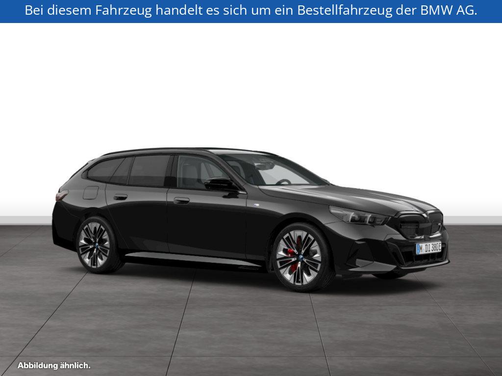 Fahrzeugabbildung BMW i5 M60 xDrive Touring
