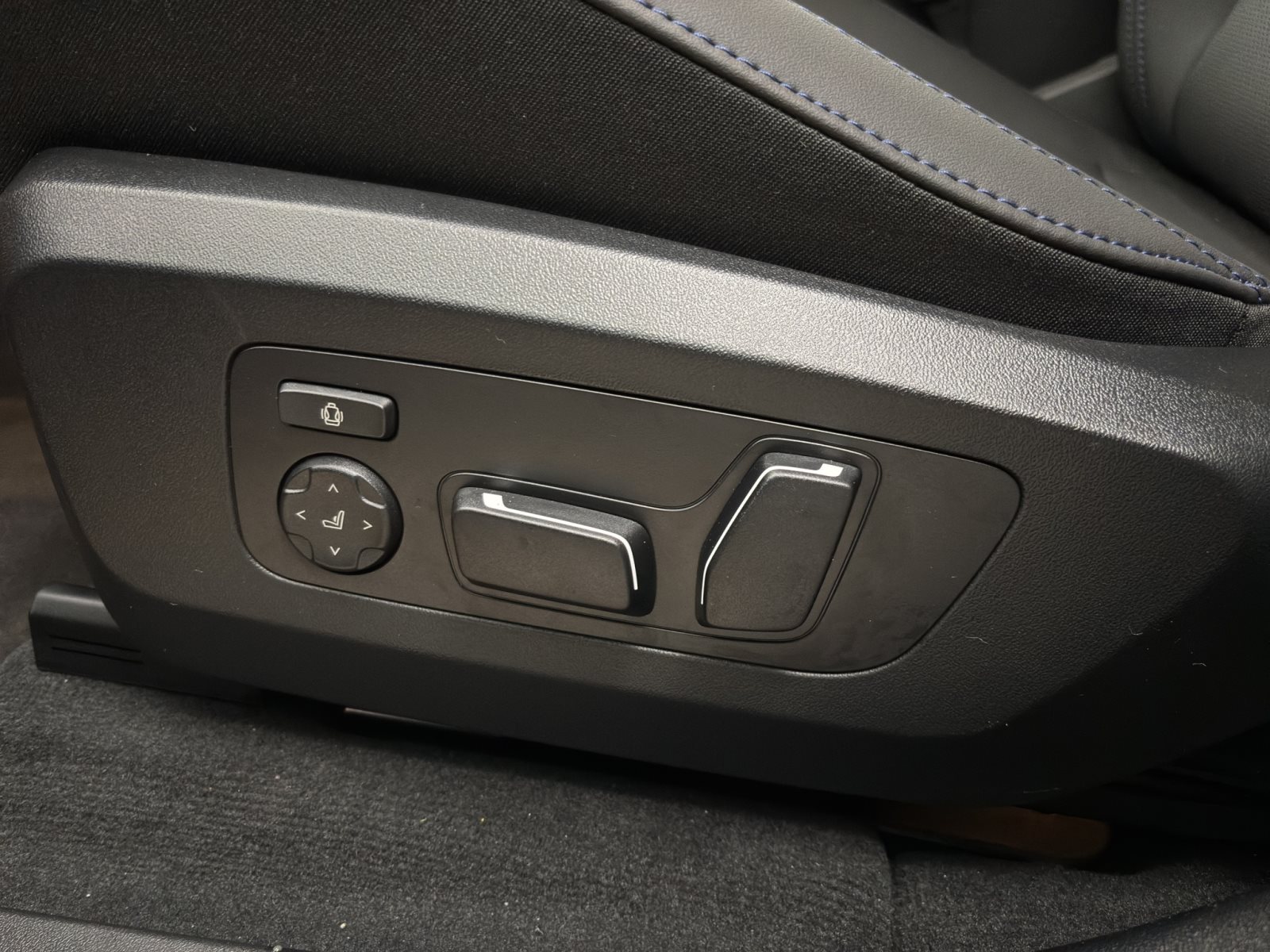 Fahrzeugabbildung BMW X3 20d xDrive [M Sport, AHK, ACC, RFK, Sitze elektr.]