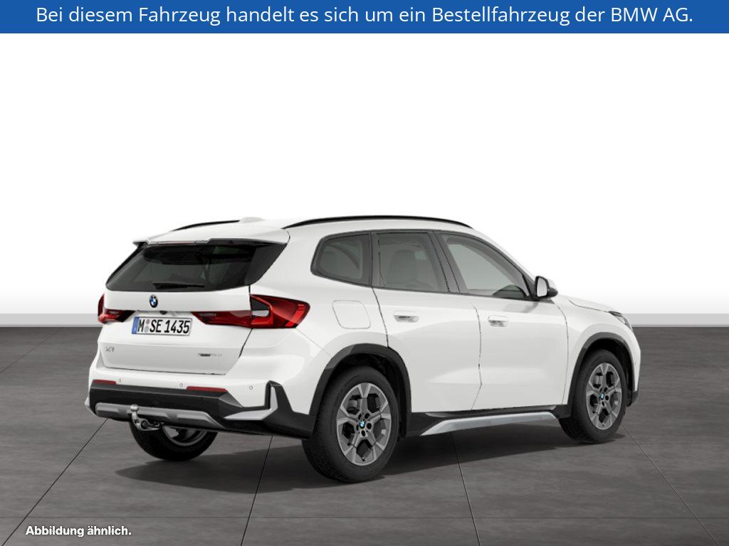 Fahrzeugabbildung BMW X1 sDrive20i