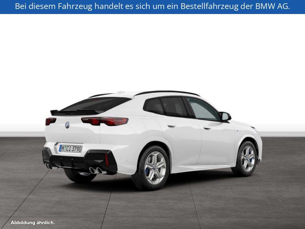Fahrzeugabbildung BMW X2 M35i xDrive