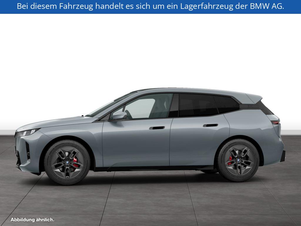 Fahrzeugabbildung BMW iX xDrive60