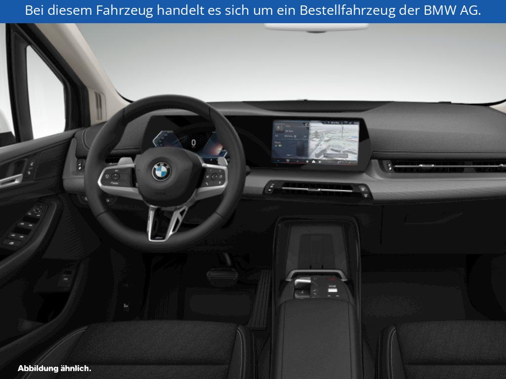 Fahrzeugabbildung BMW 218i Active Tourer
