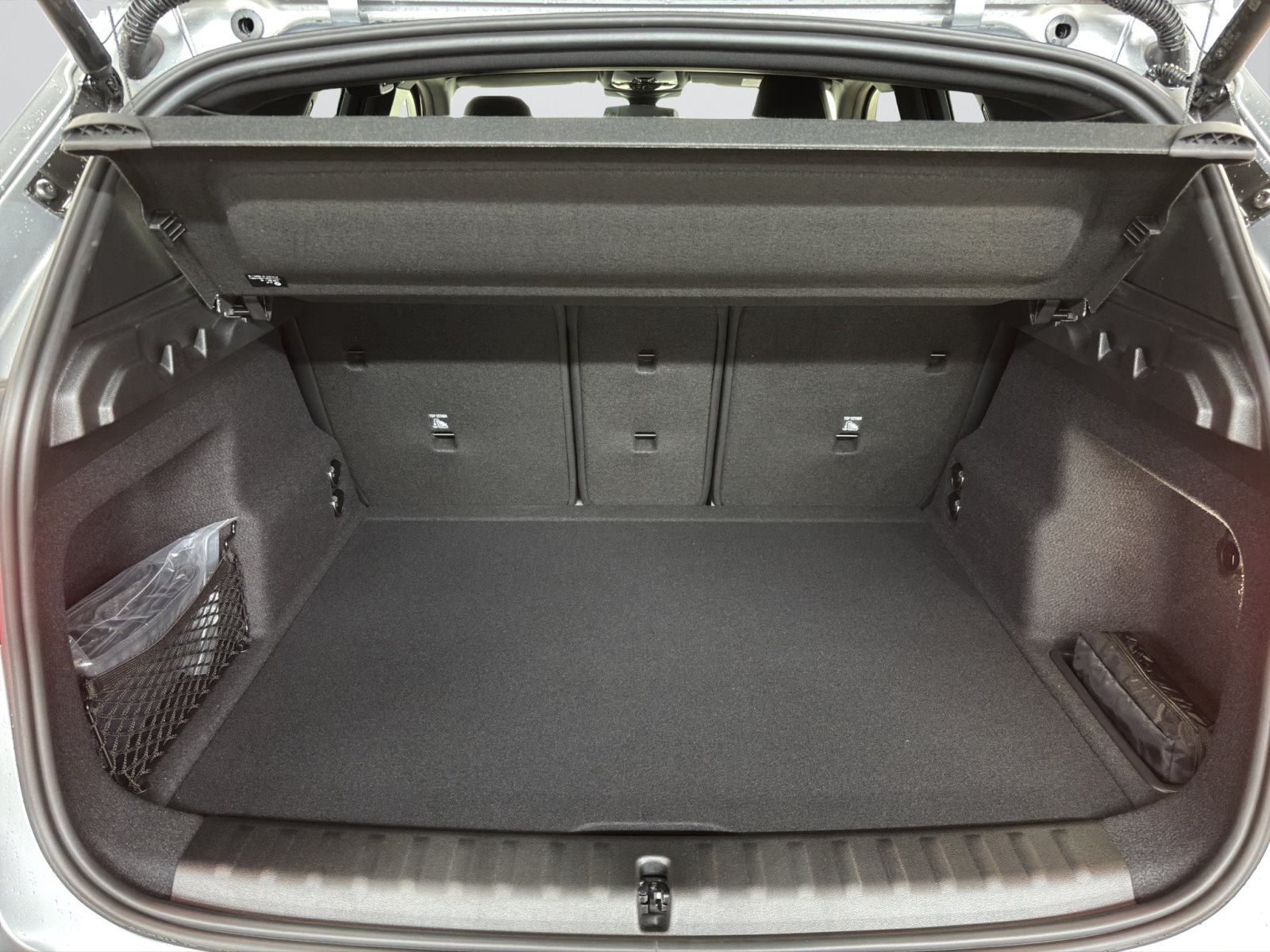 Fahrzeugabbildung BMW X1 M35i xDrive [M Sport Pro, HUD, AHK, ACC, 20 LMR]