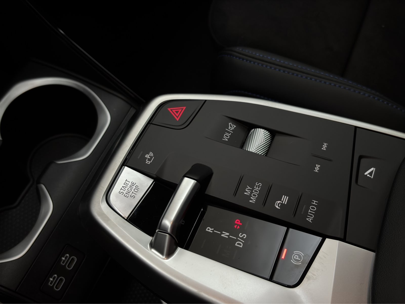 Fahrzeugabbildung BMW X1 M35i xDrive [M Sport Pro, HUD, AHK, ACC, 20 LMR]