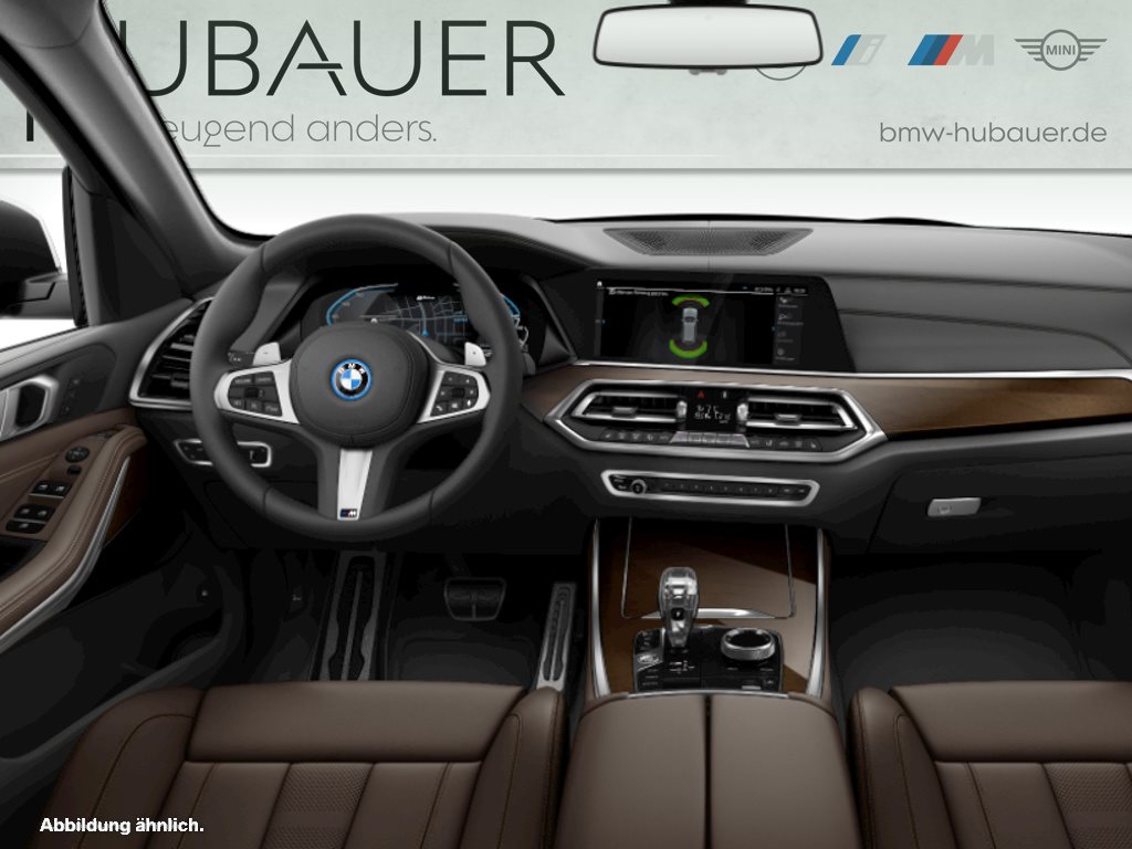 Fahrzeugabbildung BMW X5 xDrive45e [M Sport, Laser, AHK, HUD, 20 LMR]