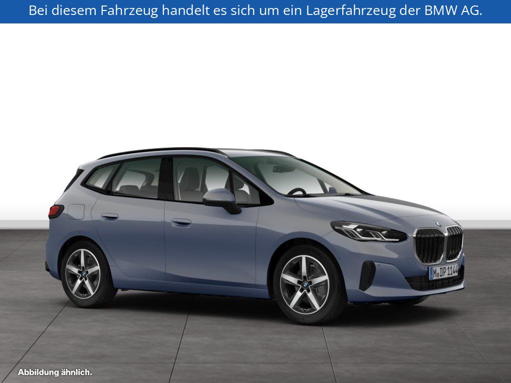 Fahrzeugabbildung BMW 220i Active Tourer