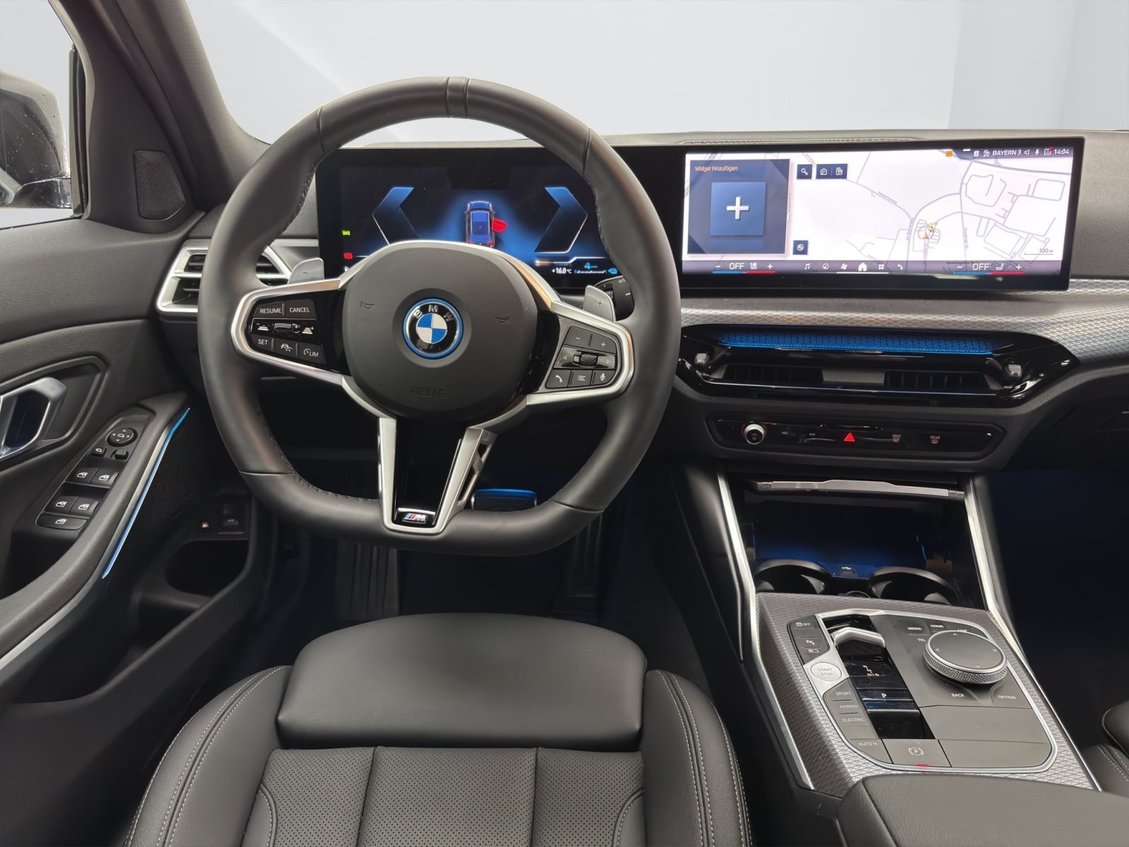 Fahrzeugabbildung BMW 330e Touring [M Sport, AHK, ACC, RFK, 18 LMR]