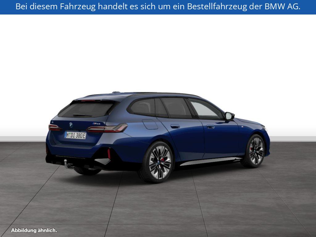 Fahrzeugabbildung BMW i5 M60 xDrive Touring