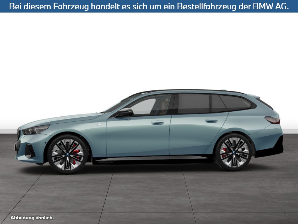 Fahrzeugabbildung BMW i5 M60 xDrive Touring