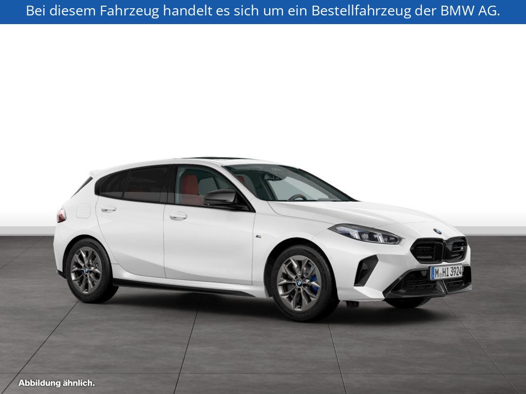 Fahrzeugabbildung BMW M135 xDrive