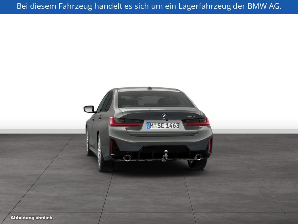 Fahrzeugabbildung BMW 320i Limousine