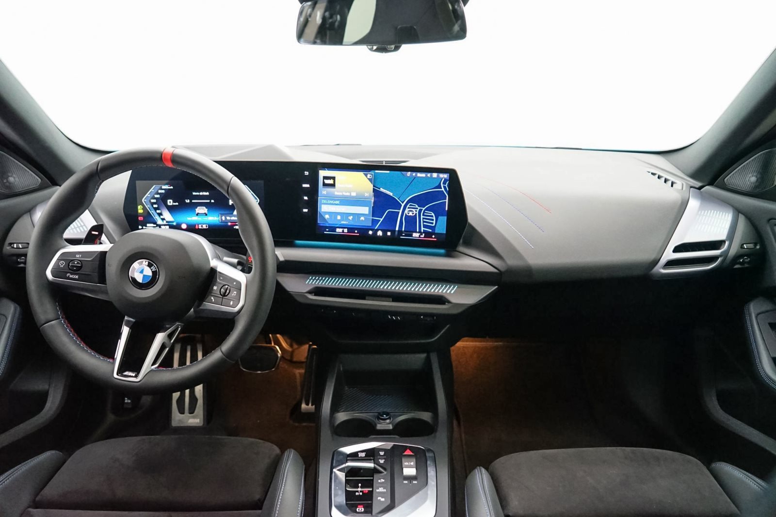 Fahrzeugabbildung BMW M235 xDrive Gran Coupé [DA Prof., HK Sound, AHK]