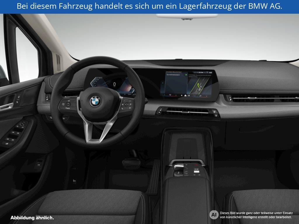 Fahrzeugabbildung BMW 220i Active Tourer