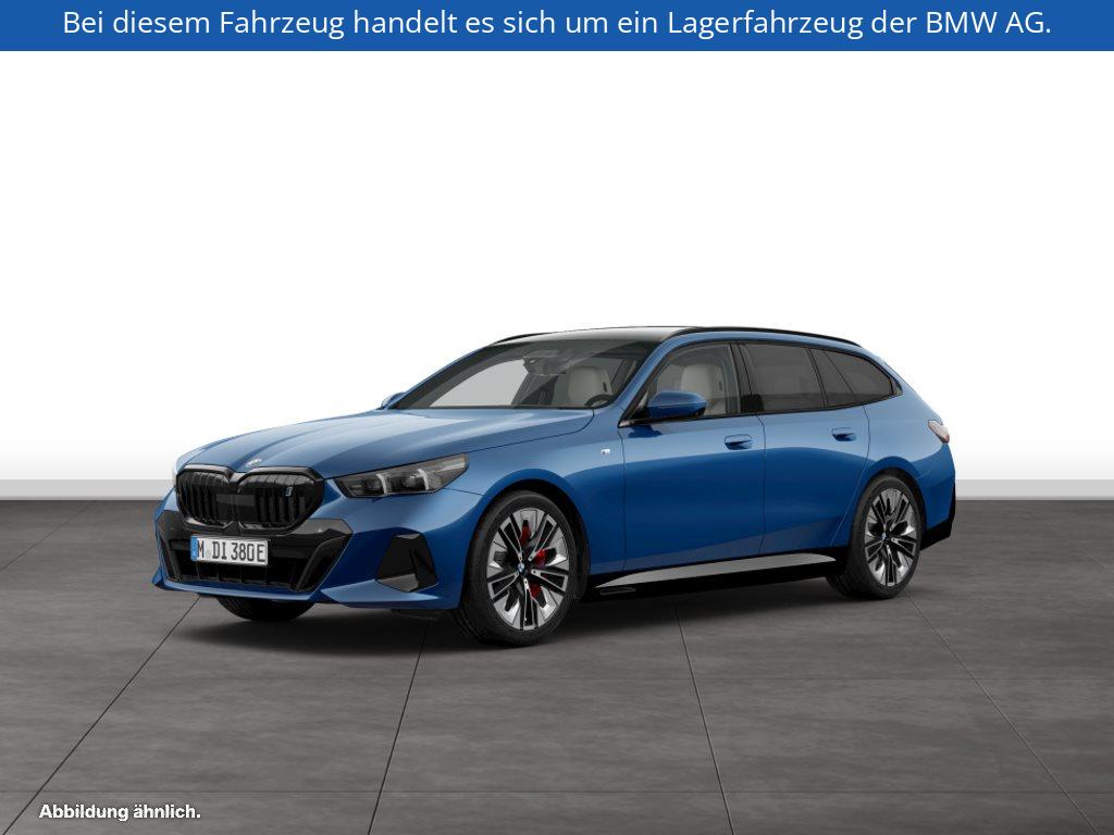 BMW i5 eDrive40 Touring
