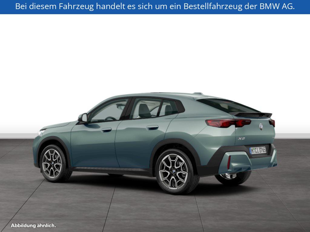 Fahrzeugabbildung BMW X2 sDrive20i