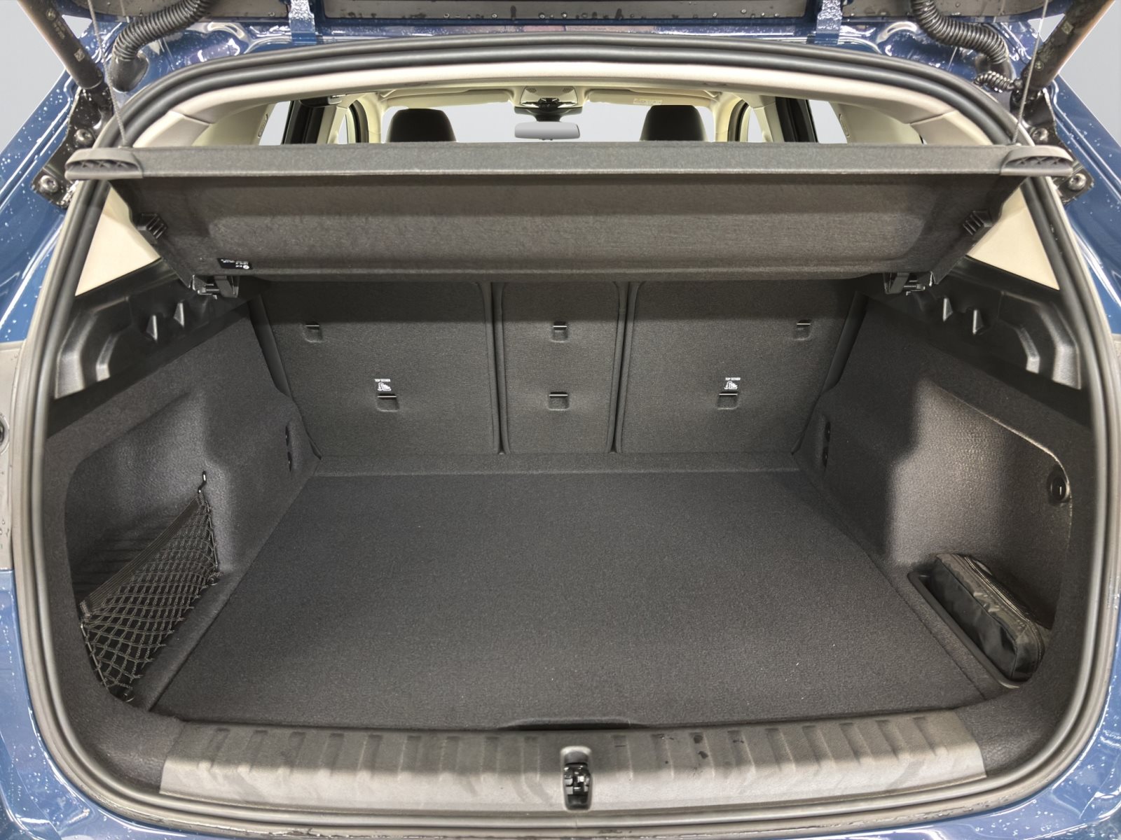 Fahrzeugabbildung BMW X1 sDrive20i [xLine, AHK, ACC, RFK, 18 LMR, LED, SHZ]