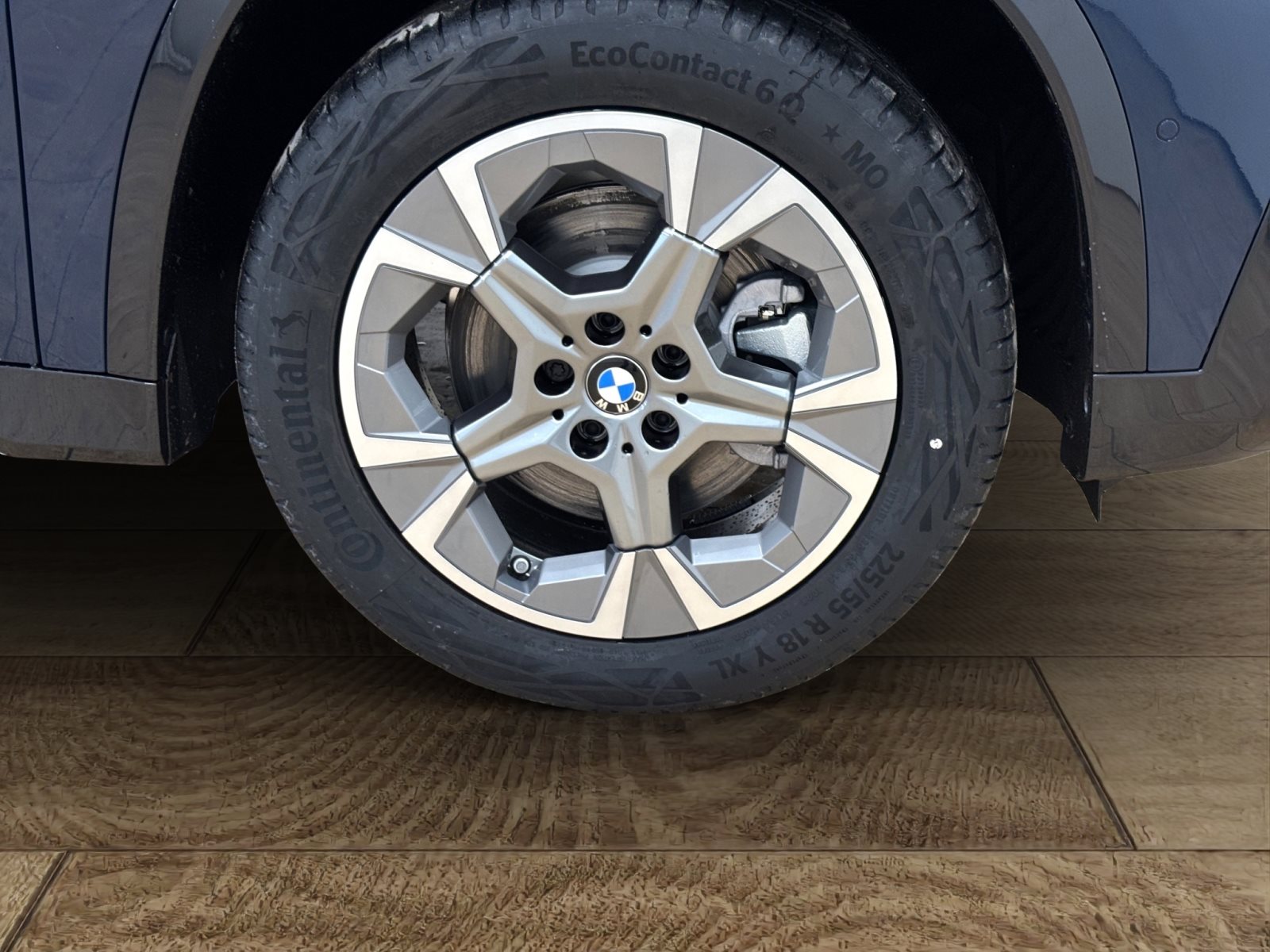 Fahrzeugabbildung BMW X1 sDrive20i [xLine, AHK, ACC, RFK, 18 LMR, LED, SHZ]