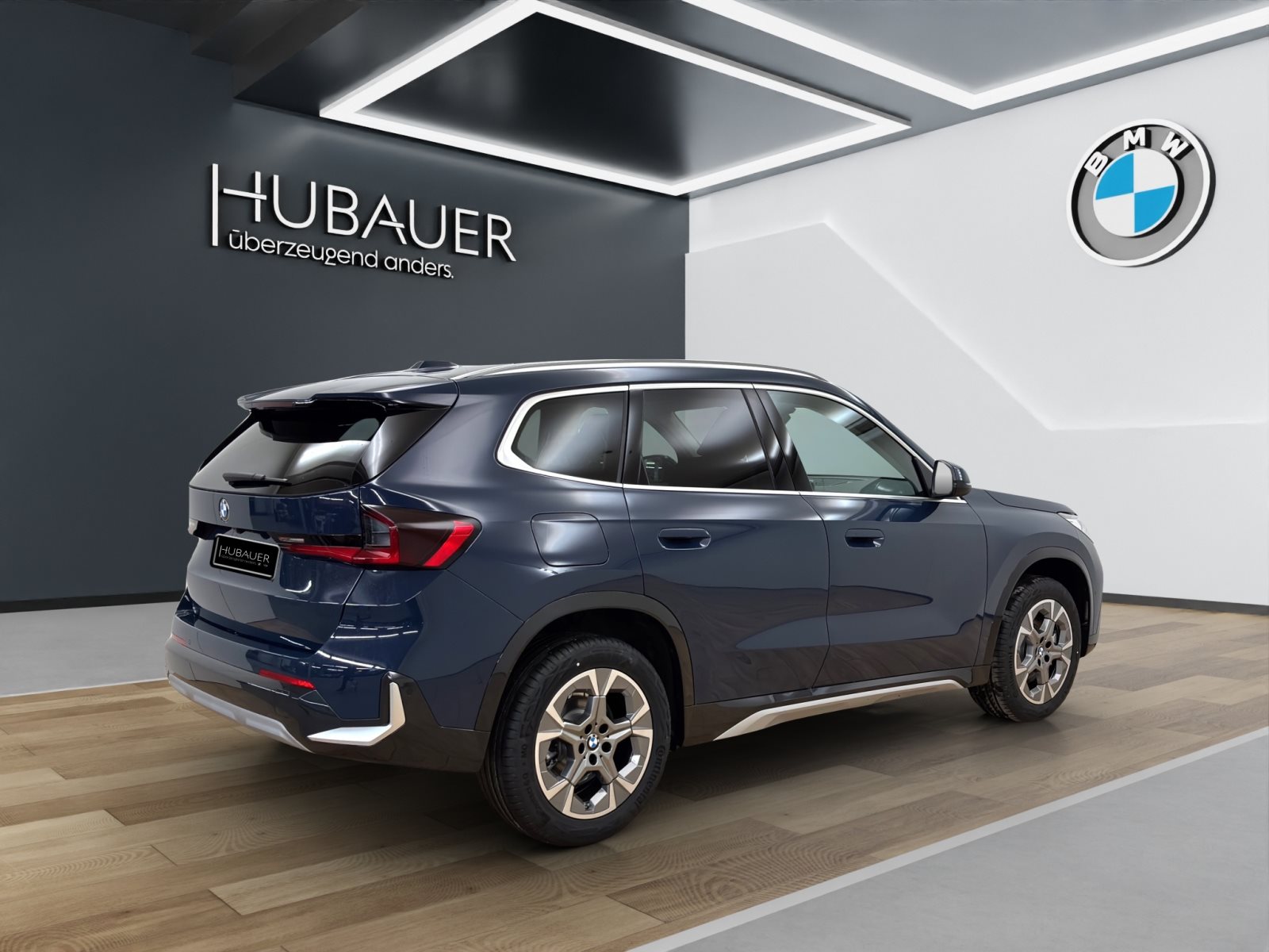 Fahrzeugabbildung BMW X1 sDrive20i [xLine, AHK, ACC, RFK, 18 LMR, LED, SHZ]