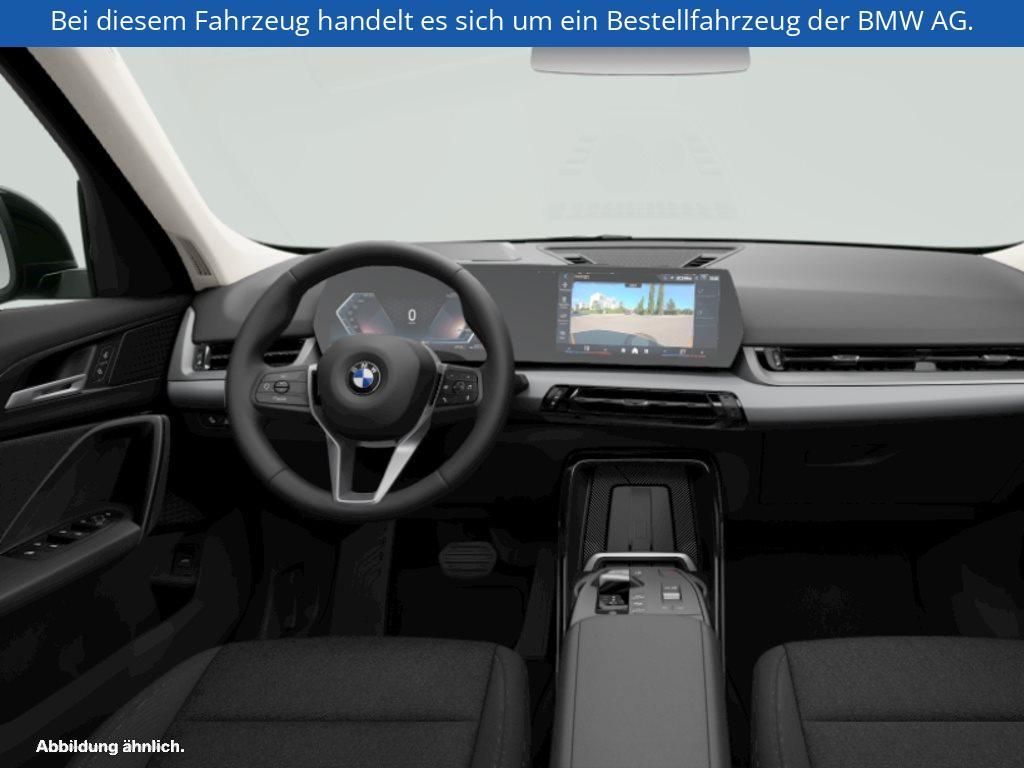 Fahrzeugabbildung BMW X1 sDrive18d SAV