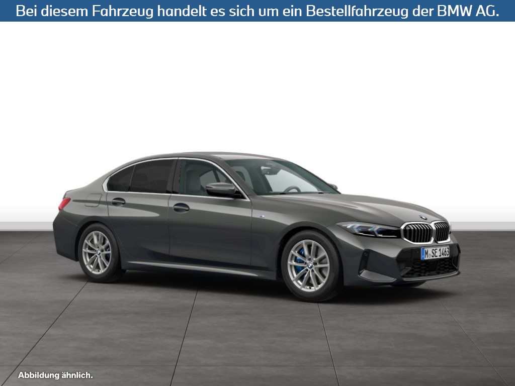 Fahrzeugabbildung BMW 330i Limousine