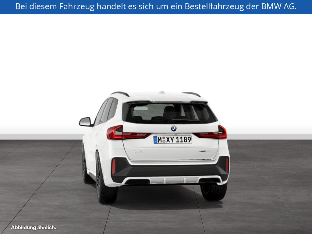 Fahrzeugabbildung BMW X1 sDrive20i