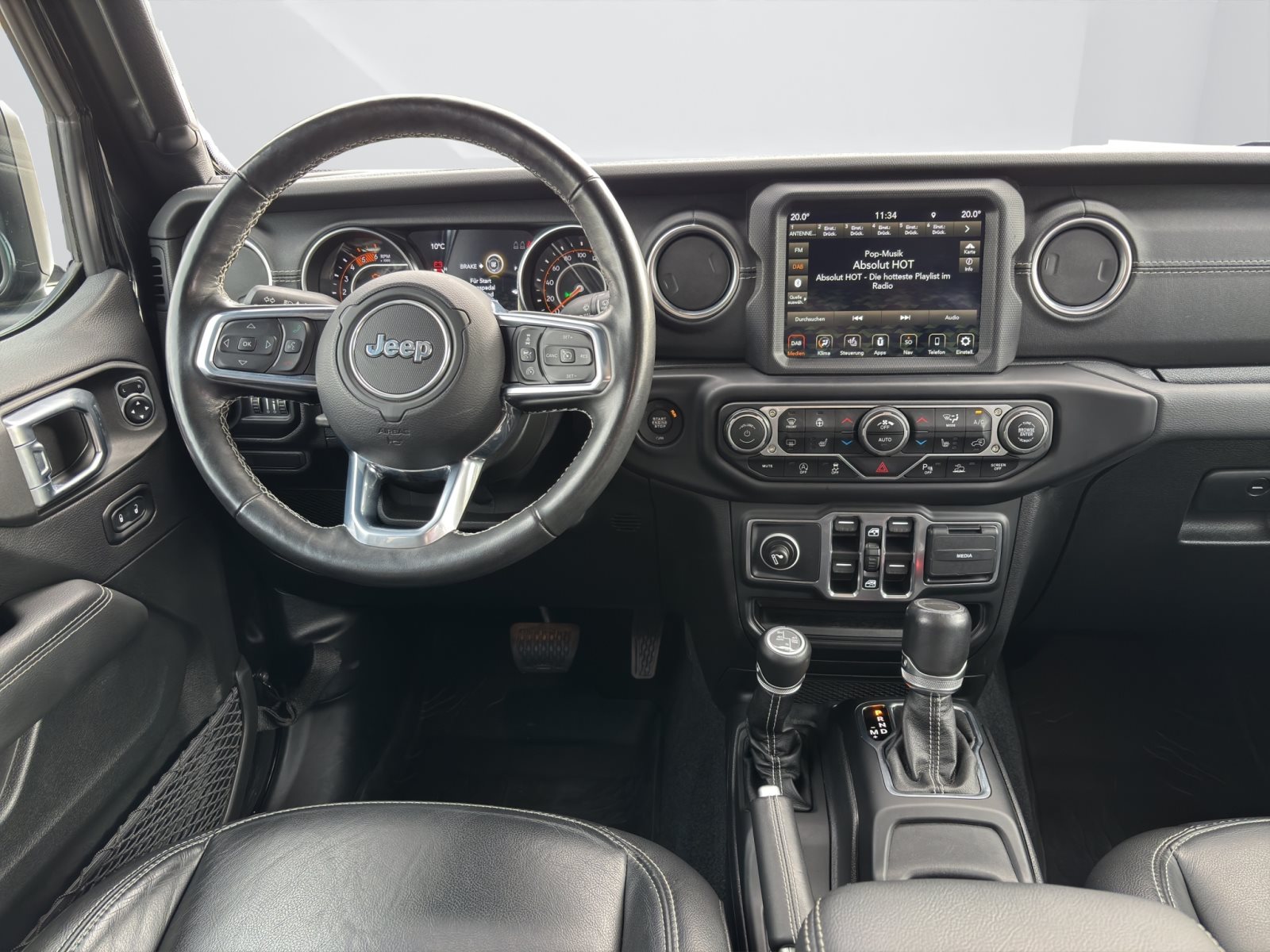 Fahrzeugabbildung Jeep Gladiator 3.0 Overland 4WD [LED, RFK, SHZ, 18 ]