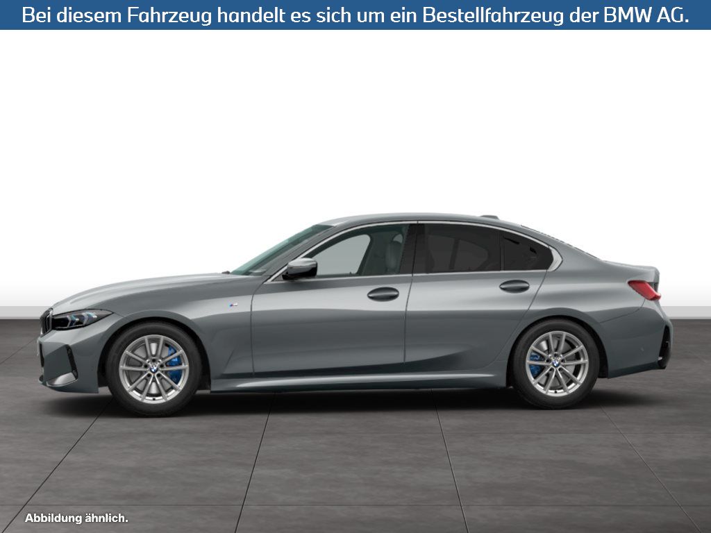 Fahrzeugabbildung BMW 330i Limousine