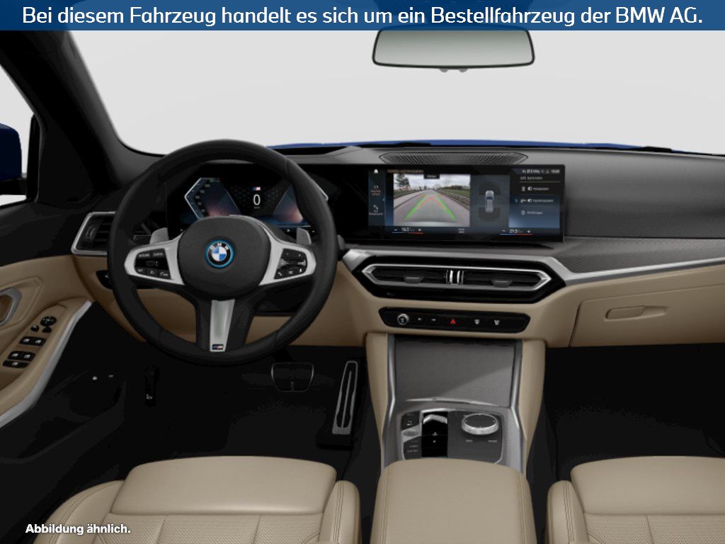 Fahrzeugabbildung BMW 330e xDrive Touring