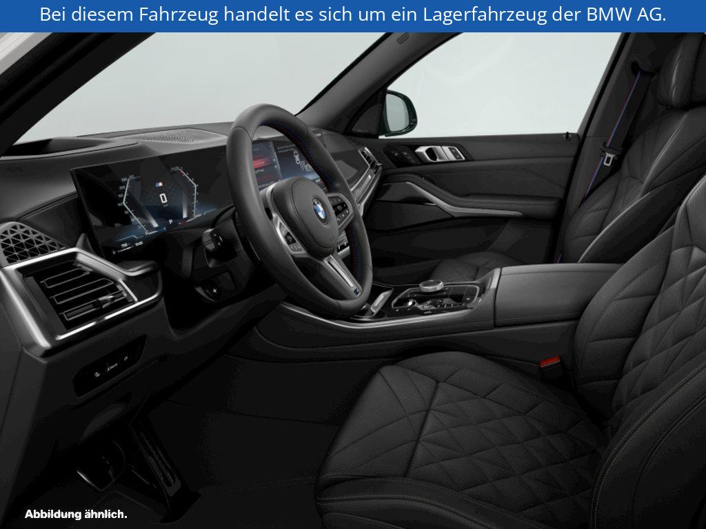 Fahrzeugabbildung BMW X5 M60i xDrive