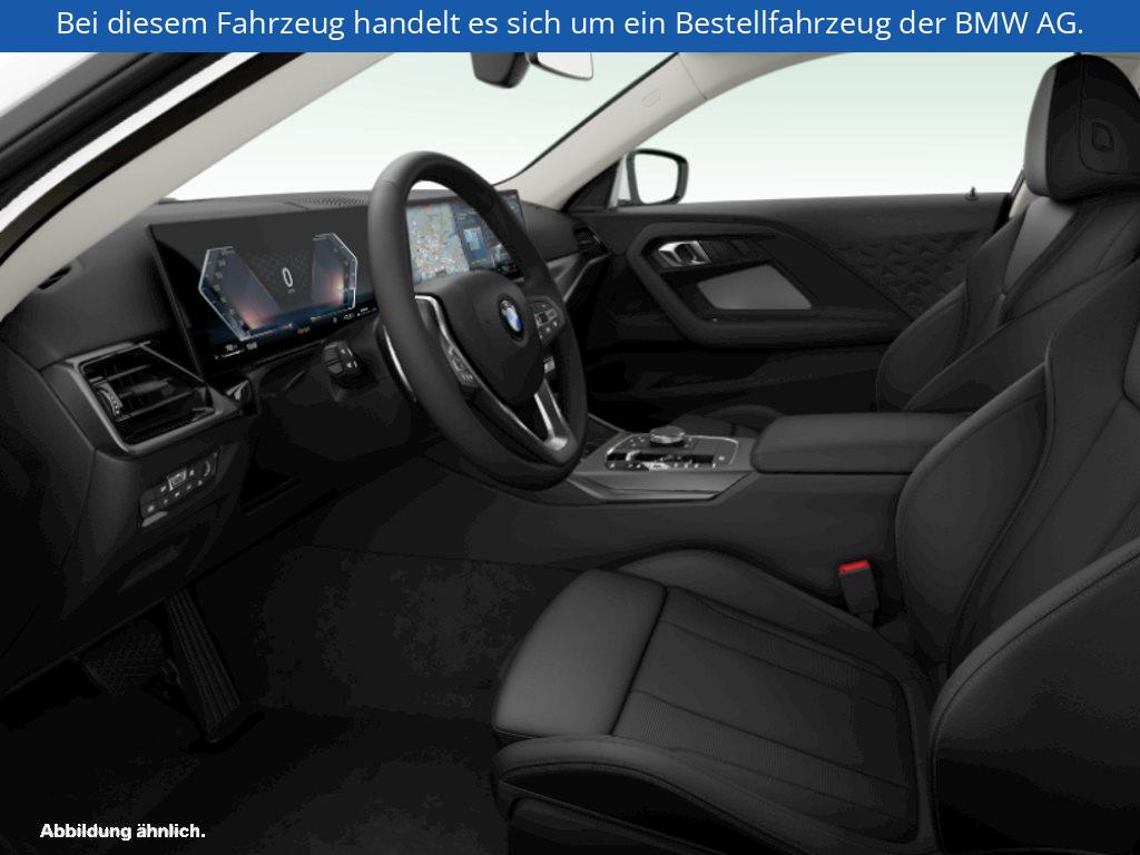 Fahrzeugabbildung BMW 218i Coupé