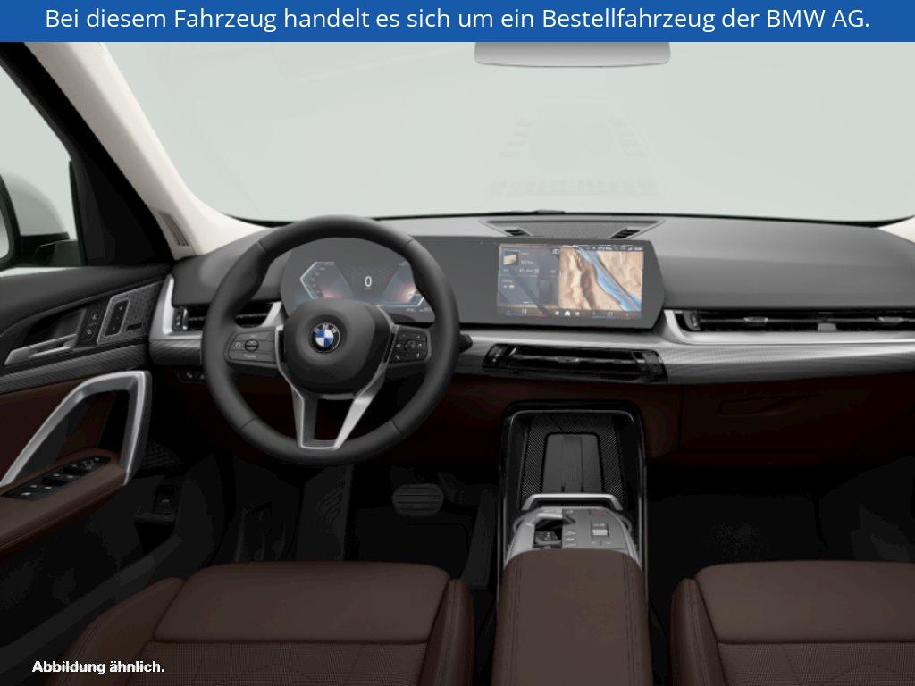 Fahrzeugabbildung BMW X1 sDrive18i SAV