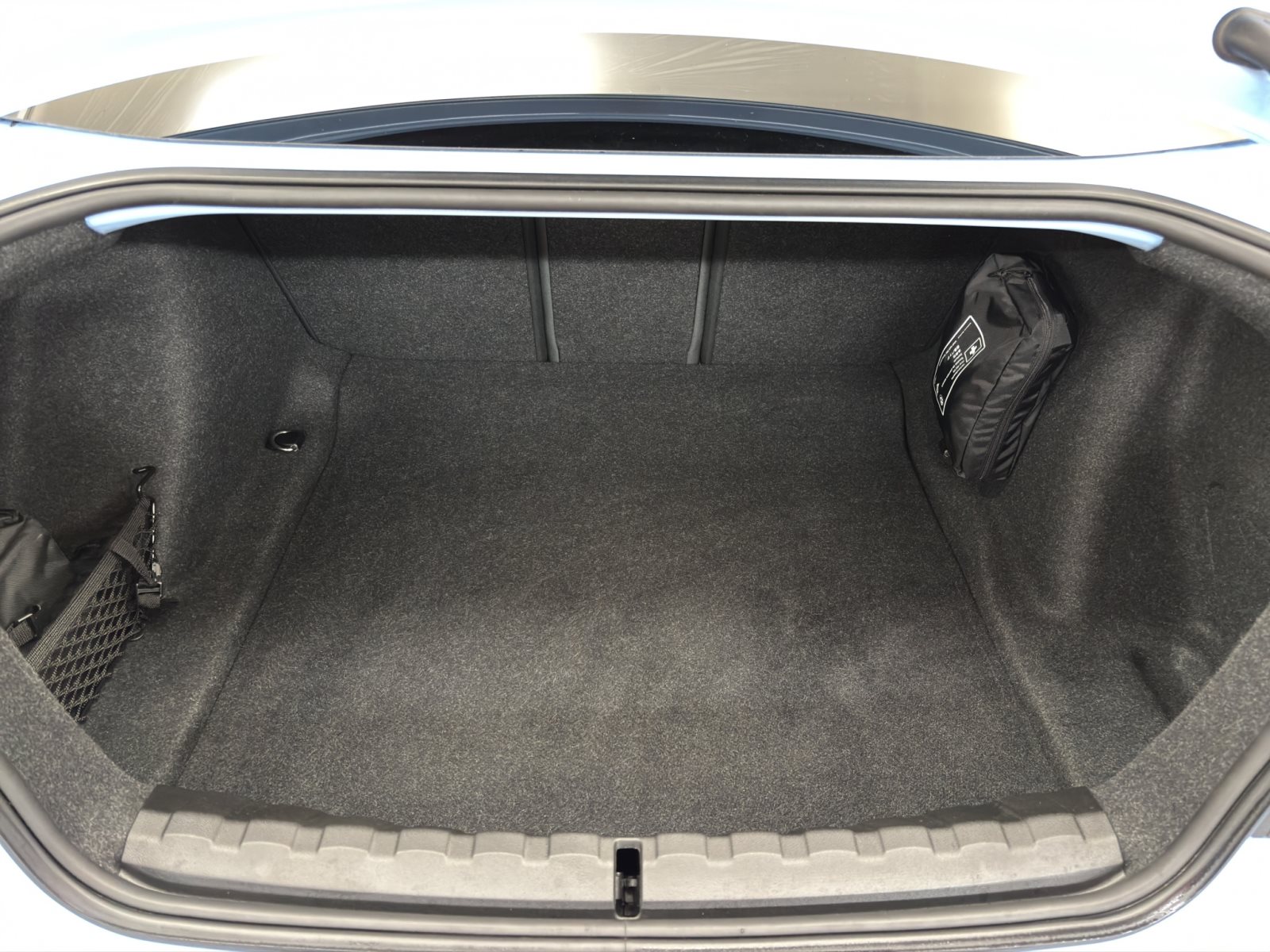 Fahrzeugabbildung BMW M2 Coupé [LC Plus, LED, RFK, HiFi, SHZ, Carbon]