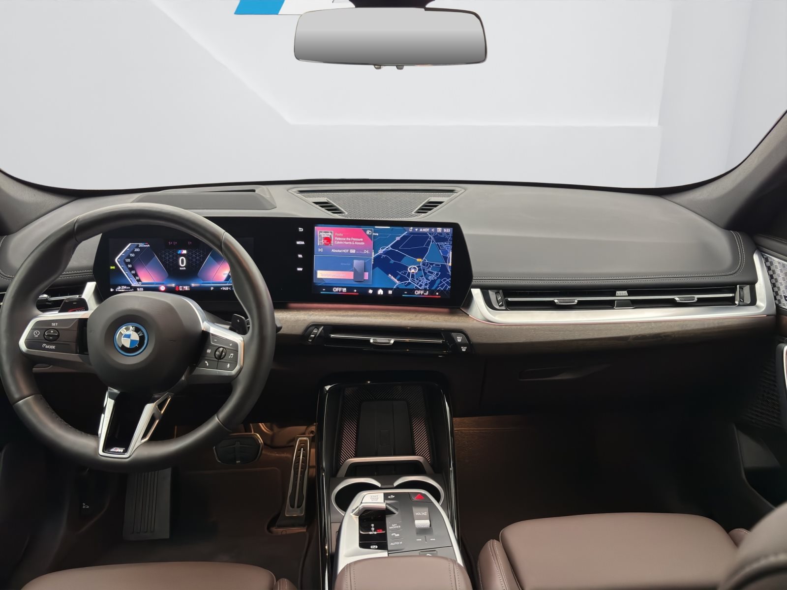Fahrzeugabbildung BMW X1 xDrive30e [M Sport, HUD, AHK, ACC, GSD, h&k Sound]