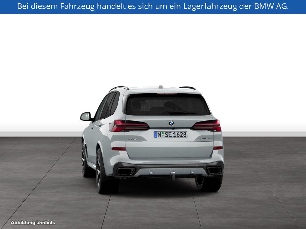 Fahrzeugabbildung BMW X5 xDrive30d