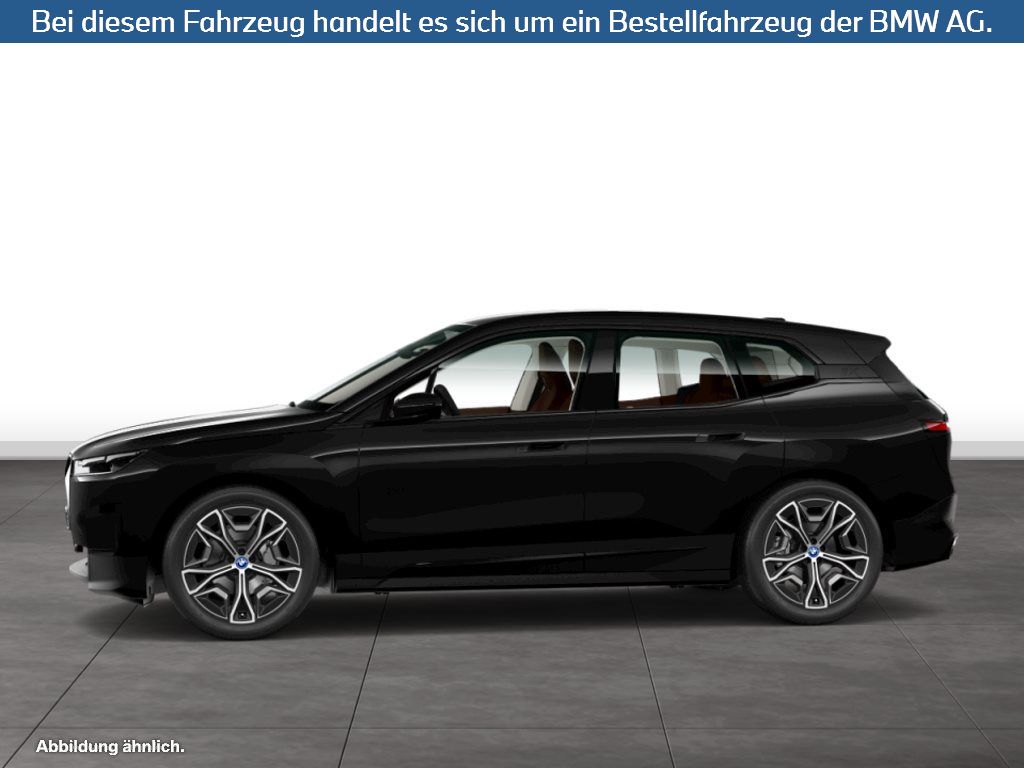 Fahrzeugabbildung BMW iX xDrive40