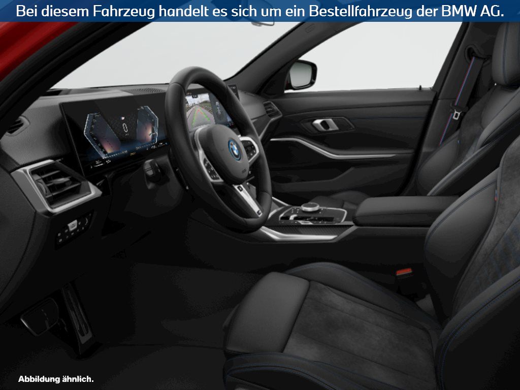Fahrzeugabbildung BMW 330e xDrive Touring