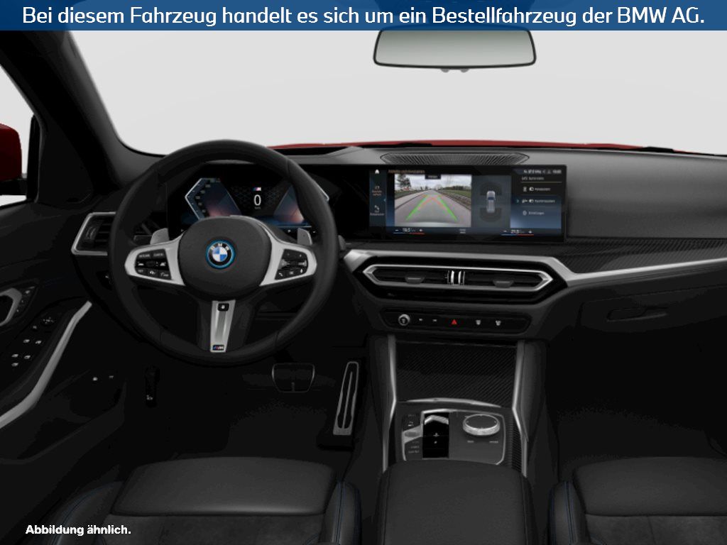 Fahrzeugabbildung BMW 330e xDrive Touring