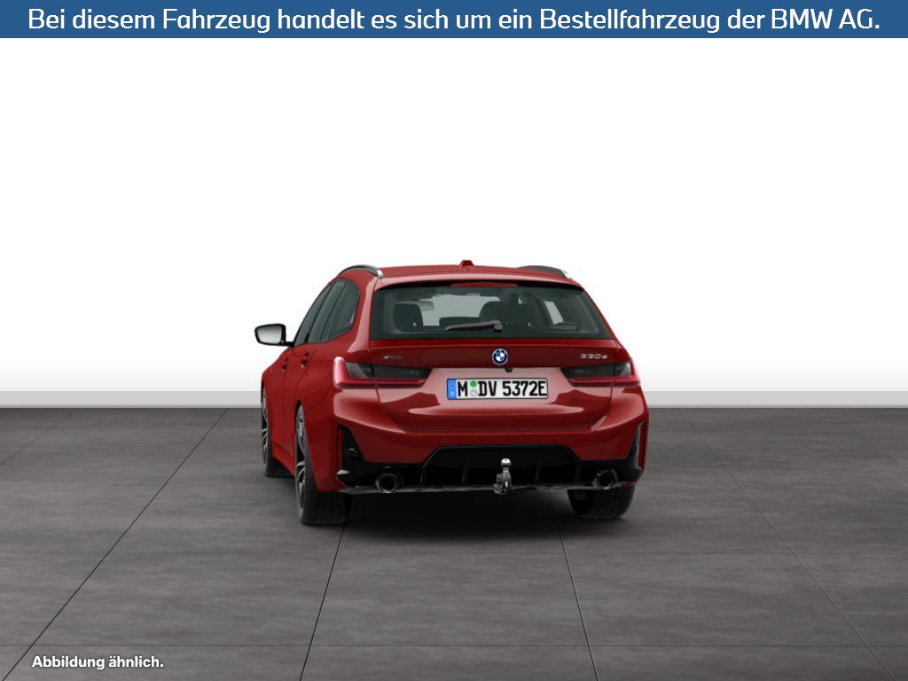 Fahrzeugabbildung BMW 330e xDrive Touring